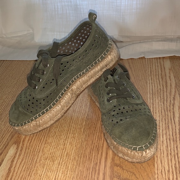 J/Slides Green Suede Platform Espadrille Sneakers - Picture 1 of 5